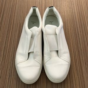 Men’s Celio white synthetic “leather” sneakers